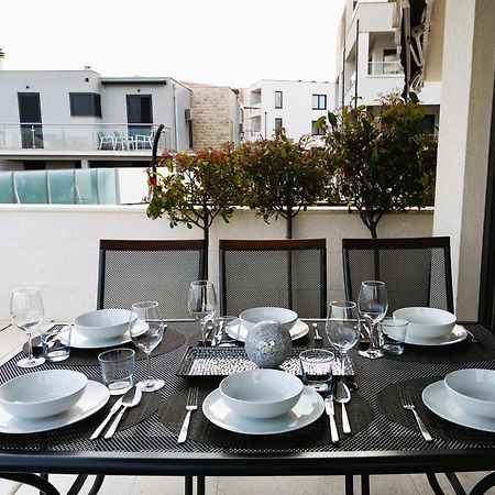 Villa Aliara Pool Apartment Vodice Exterior photo